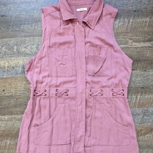 Maurices Vest